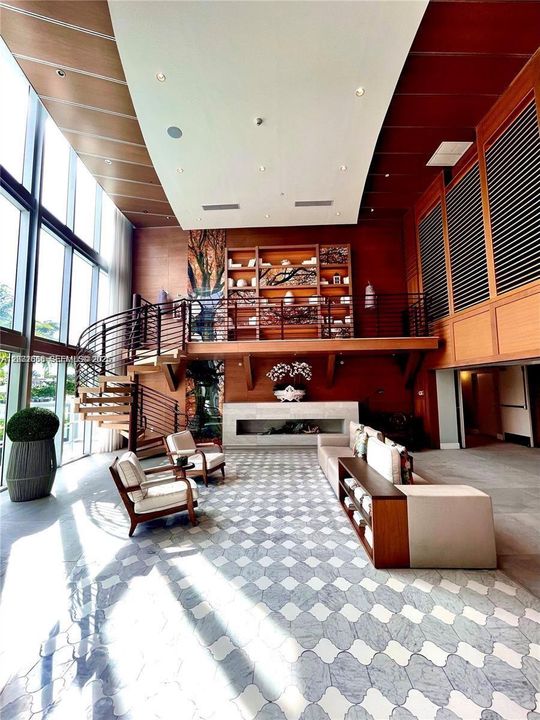 For Rent: $5,000 (2 beds, 2 baths, 952 Square Feet)