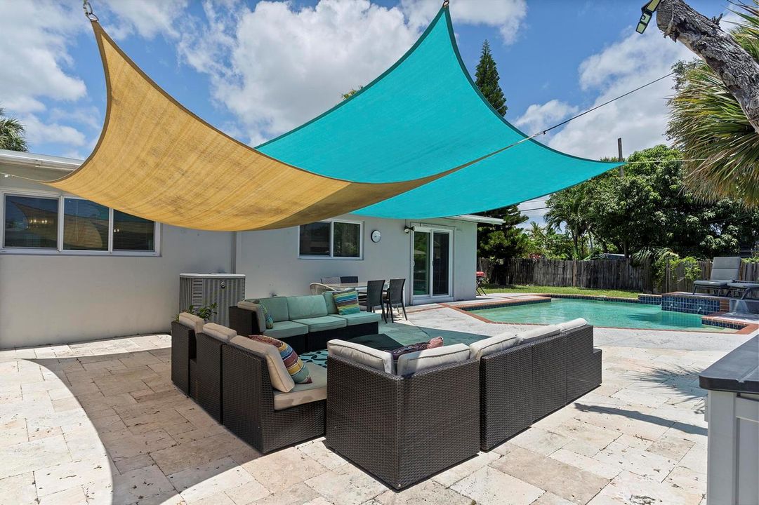 2807 SW 14th St - 061