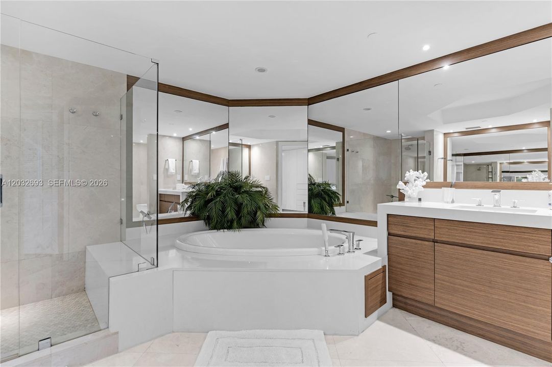 En Venta: $4,017,400 (3 camas, 3 baños, 2930 Pies cuadrados)