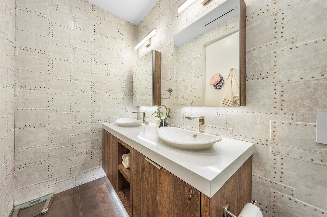 028-6641GiraldaCircle-BocaRaton-FL-33433