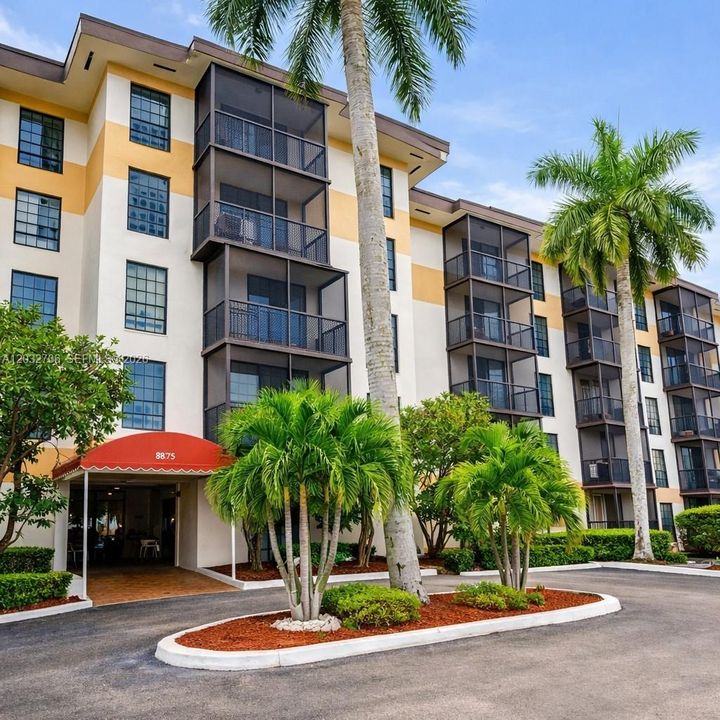 For Sale: $114,900 (1 beds, 1 baths, 833 Square Feet)