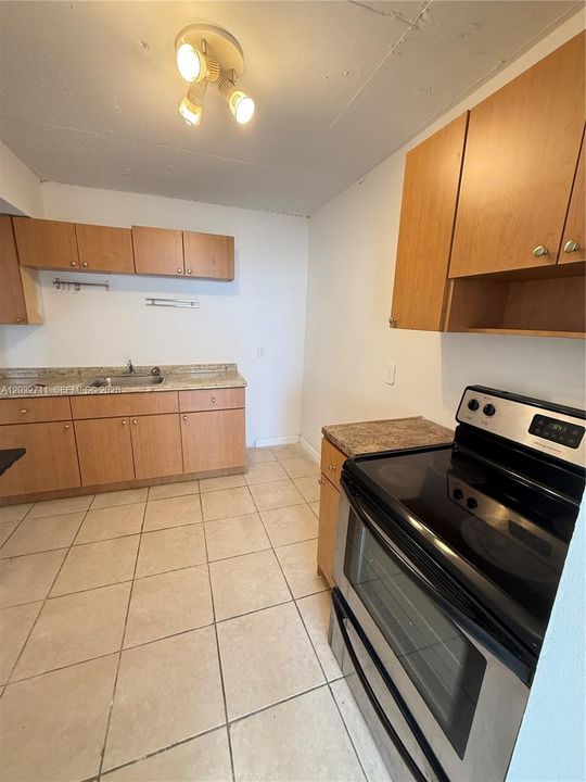 En Renta: $1,500 (1 camas, 1 baños, 790 Pies cuadrados)