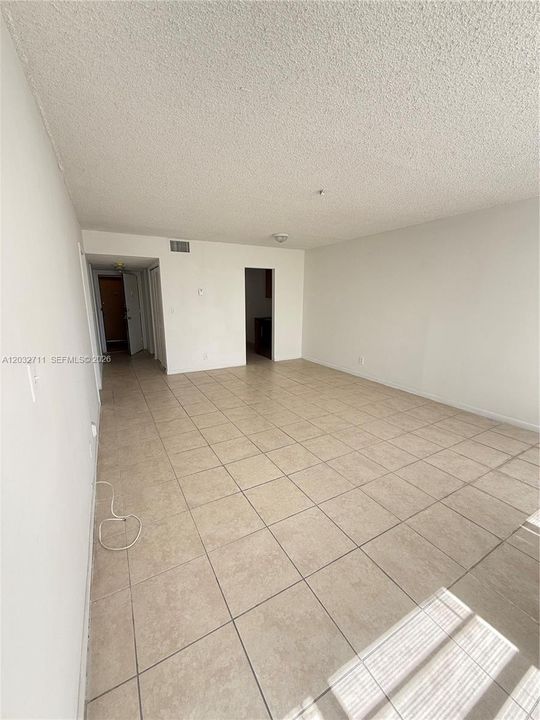 En Renta: $1,500 (1 camas, 1 baños, 790 Pies cuadrados)