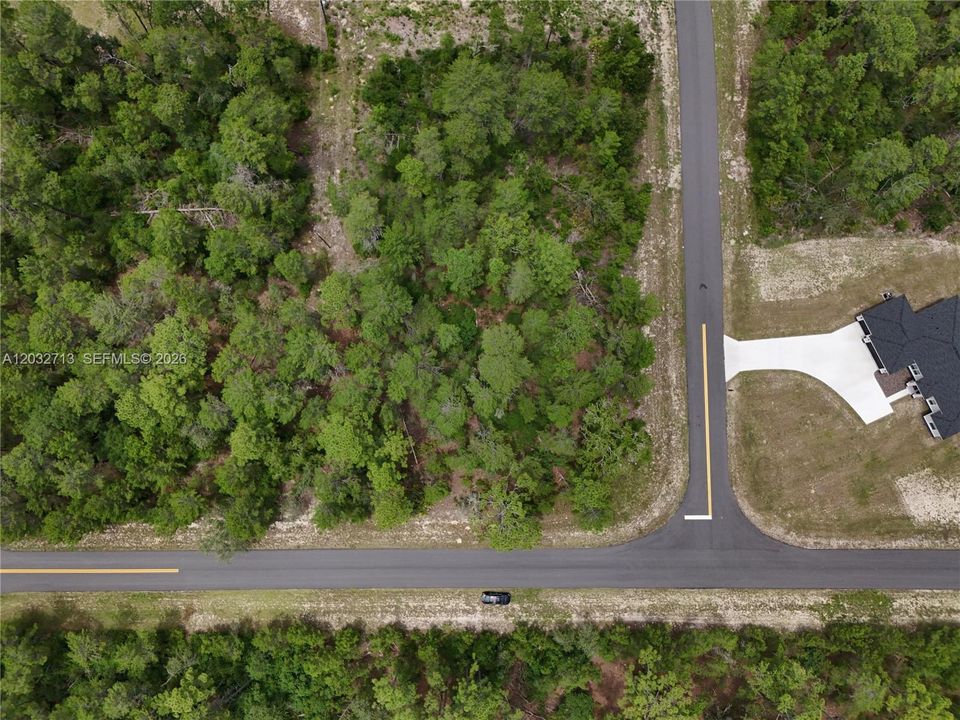 На продажу: $70,000 (0.58 acres)