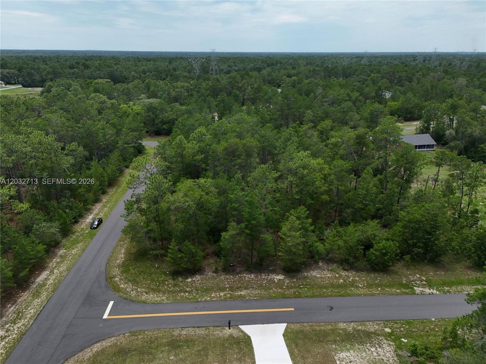 На продажу: $70,000 (0.58 acres)