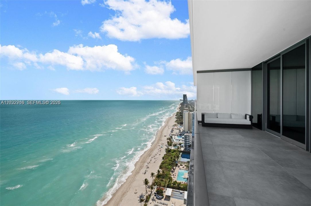 For Sale: $3,450,000 (4 beds, 3 baths, 2545 Square Feet)