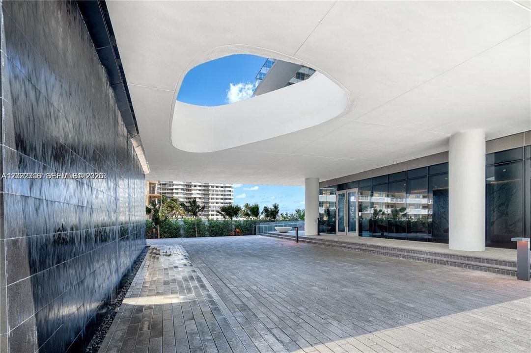 For Sale: $3,450,000 (4 beds, 3 baths, 2545 Square Feet)