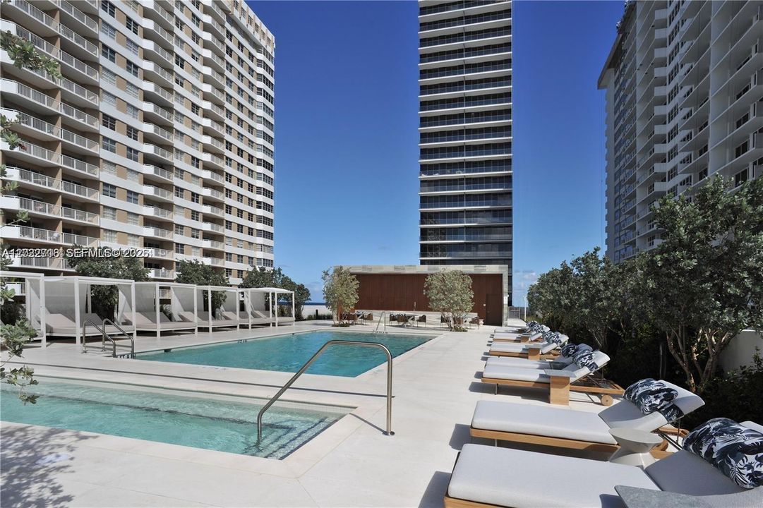 For Sale: $3,450,000 (4 beds, 3 baths, 2545 Square Feet)