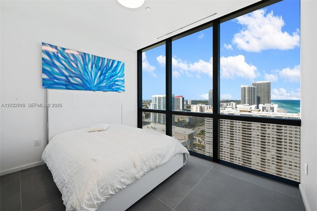 For Sale: $3,450,000 (4 beds, 3 baths, 2545 Square Feet)