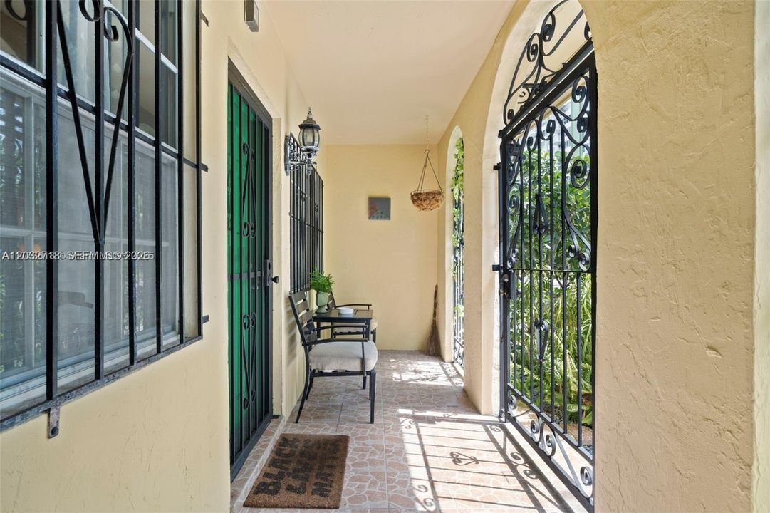 En Renta: $3,400 (2 camas, 2 baños, 1780 Pies cuadrados)
