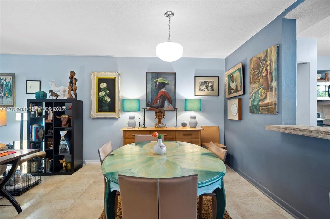 En Renta: $3,400 (2 camas, 2 baños, 1780 Pies cuadrados)