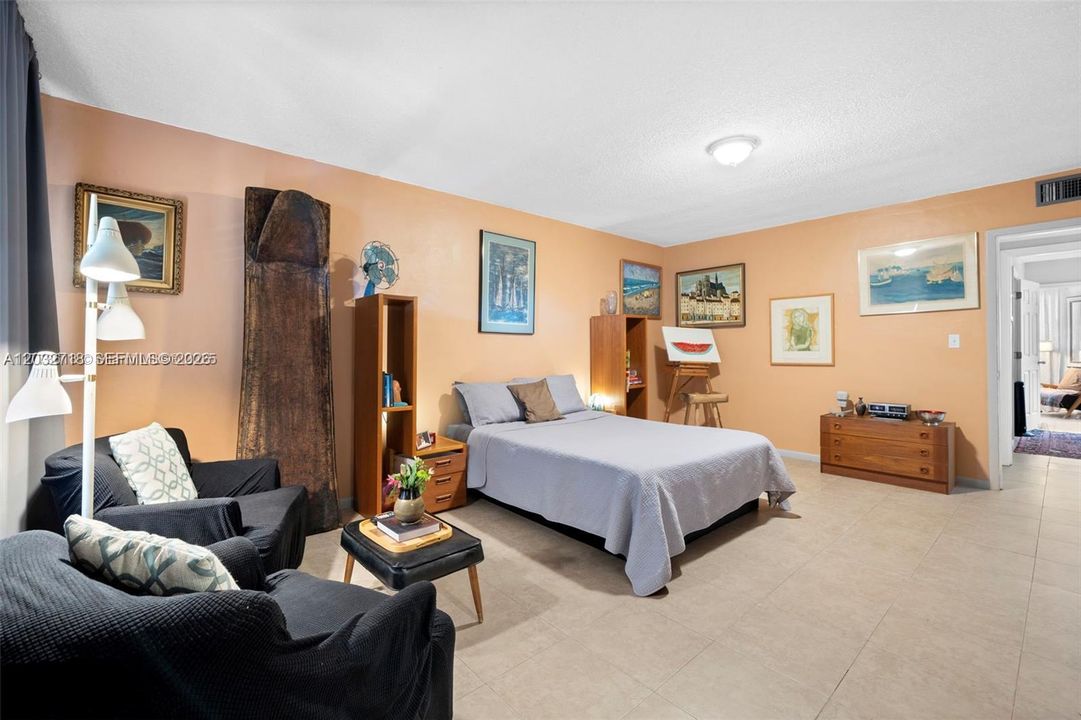 En Renta: $3,400 (2 camas, 2 baños, 1780 Pies cuadrados)