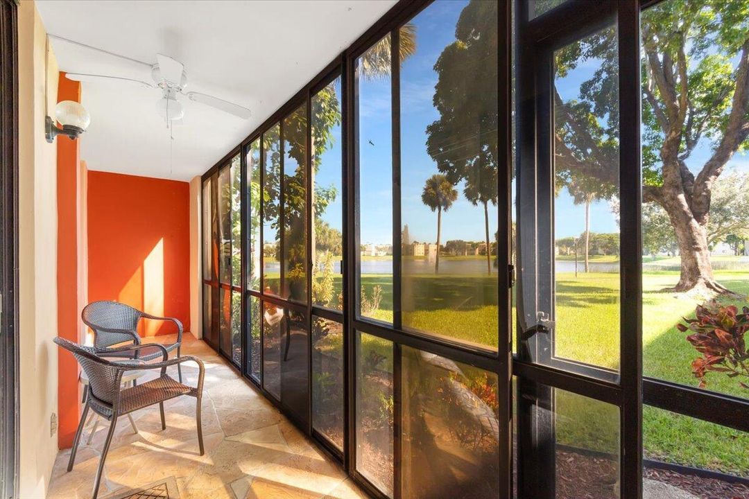 Lakeview Lanai