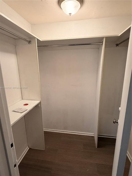 For Rent: $3,300 (3 beds, 2 baths, 1705 Square Feet)