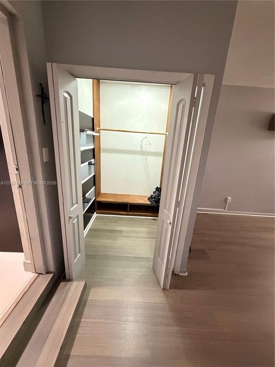 For Rent: $3,300 (3 beds, 2 baths, 1705 Square Feet)