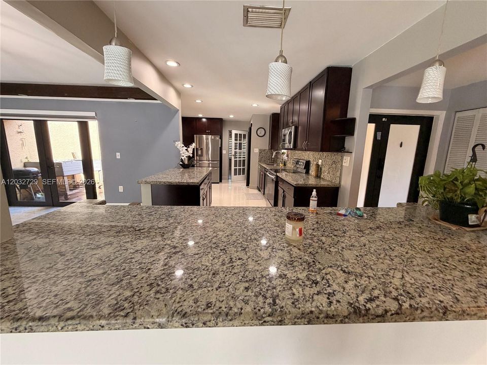 For Rent: $3,300 (3 beds, 2 baths, 1705 Square Feet)