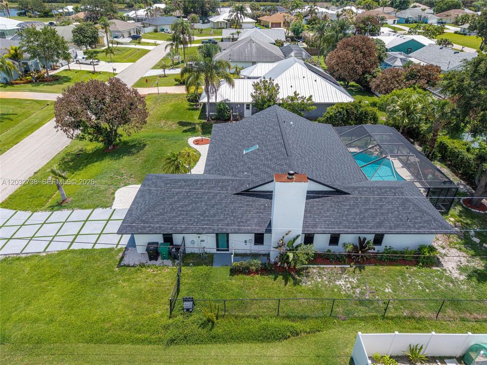 En Venta: $549,200 (3 camas, 2 baños, 1746 Pies cuadrados)
