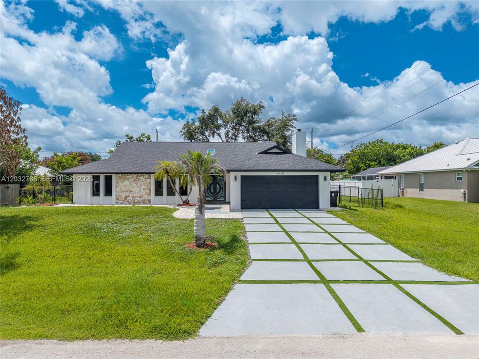 En Venta: $549,200 (3 camas, 2 baños, 1746 Pies cuadrados)
