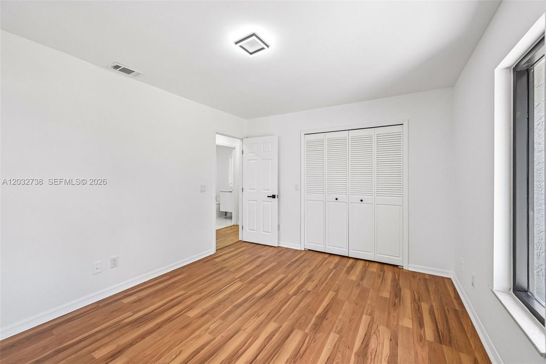 En Venta: $549,200 (3 camas, 2 baños, 1746 Pies cuadrados)