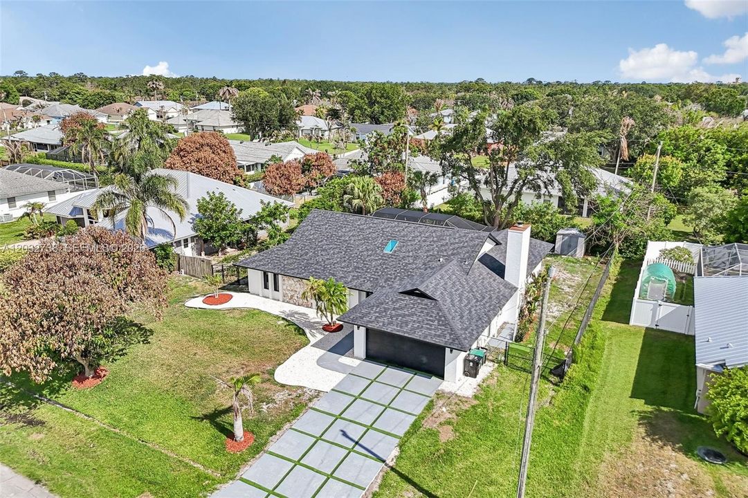En Venta: $549,200 (3 camas, 2 baños, 1746 Pies cuadrados)