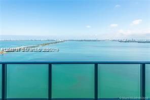 For Rent: $6,100 (2 beds, 2 baths, 1057 Square Feet)