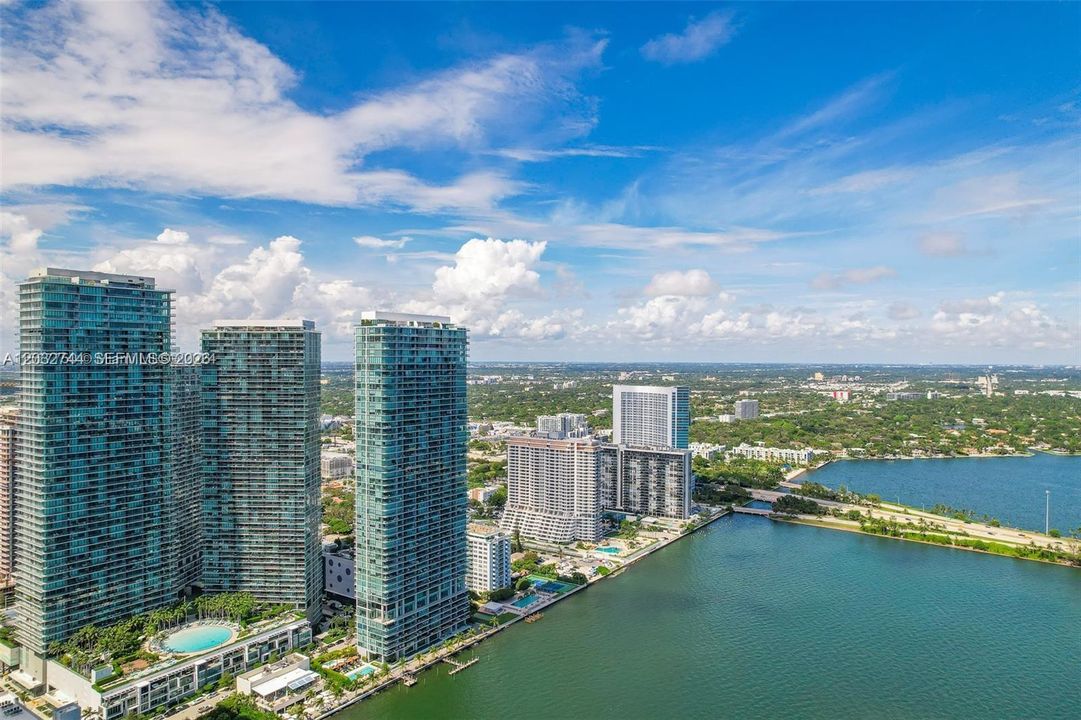 For Rent: $6,100 (2 beds, 2 baths, 1057 Square Feet)