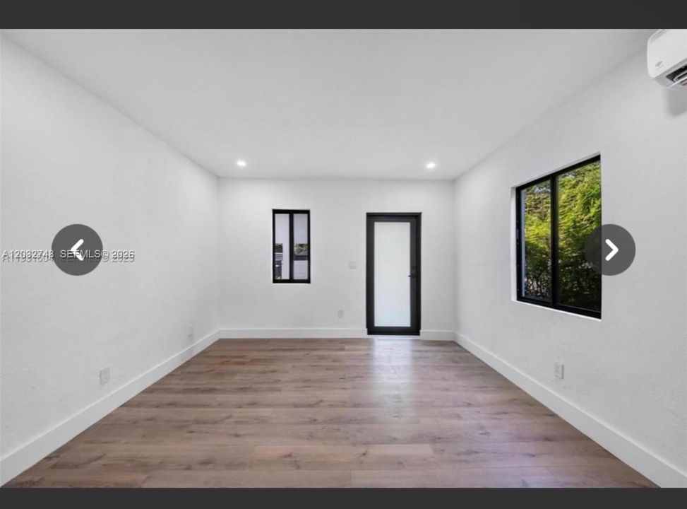 For Rent: $1,950 (4 beds, 3 baths, 1541 Square Feet)