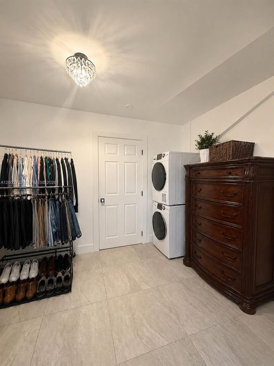 Washer & Dryer