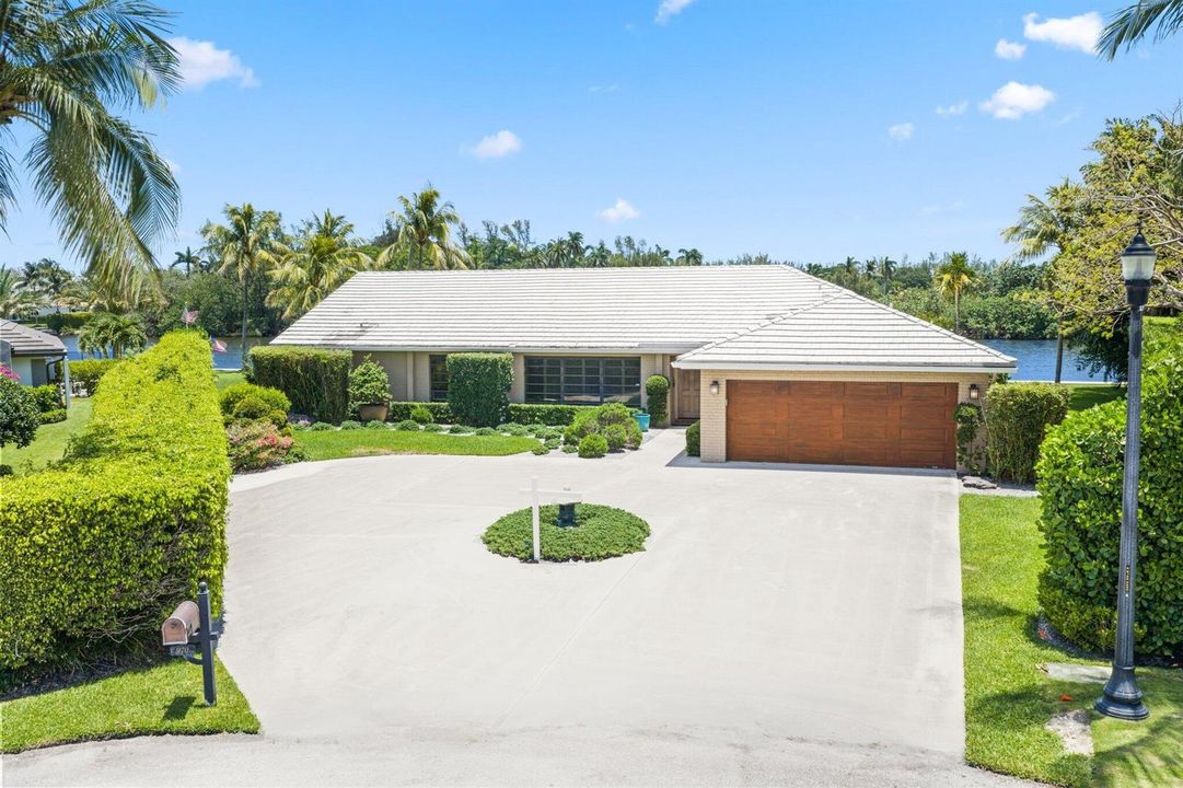 970 Orchid Lane - 7.jpg-SMALL