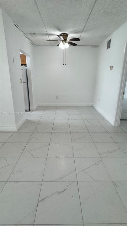 For Rent: $1,600 (1 beds, 1 baths, 591 Square Feet)