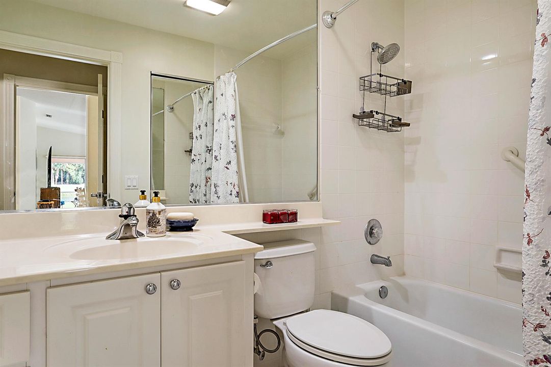 1134 SW Balmoral Trace-31