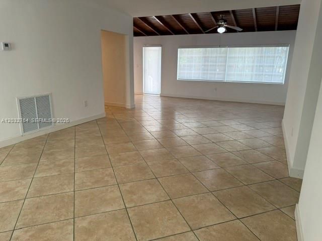 For Rent: $5,650 (2 beds, 2 baths, 1291 Square Feet)