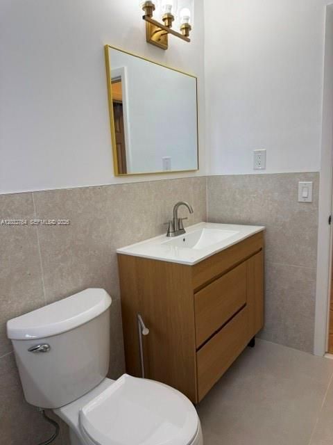 For Rent: $5,650 (2 beds, 2 baths, 1291 Square Feet)