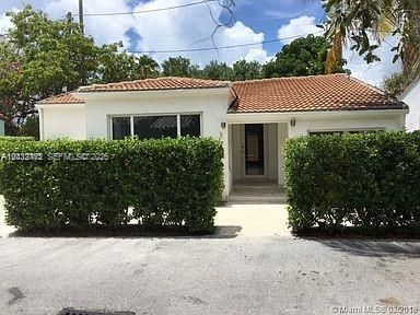 For Rent: $9,500 (3 beds, 2 baths, 1219 Square Feet)