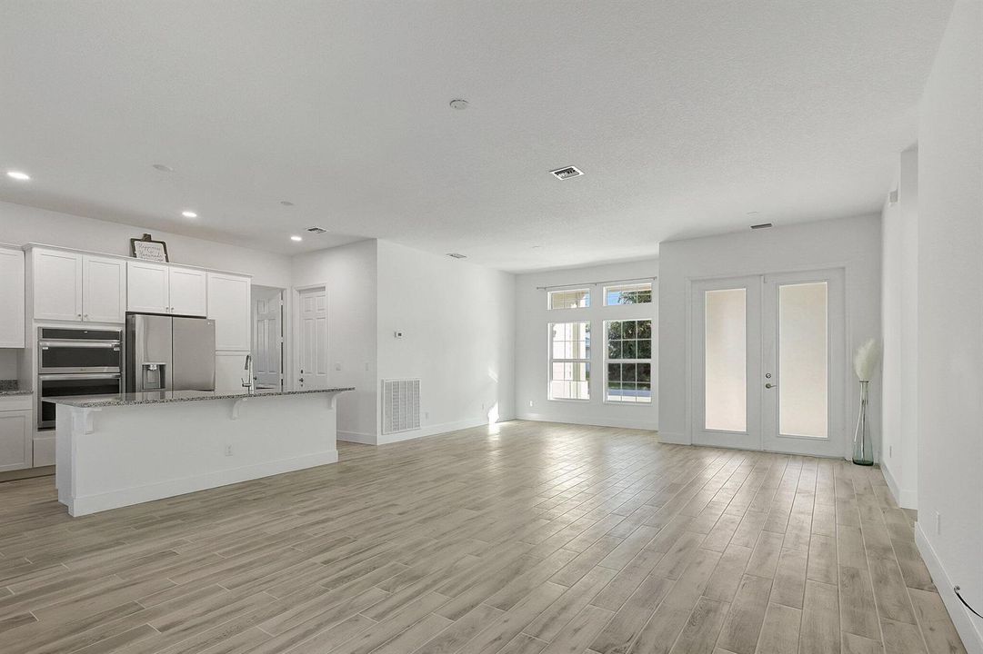 8-web-or-mls-5P1A6582