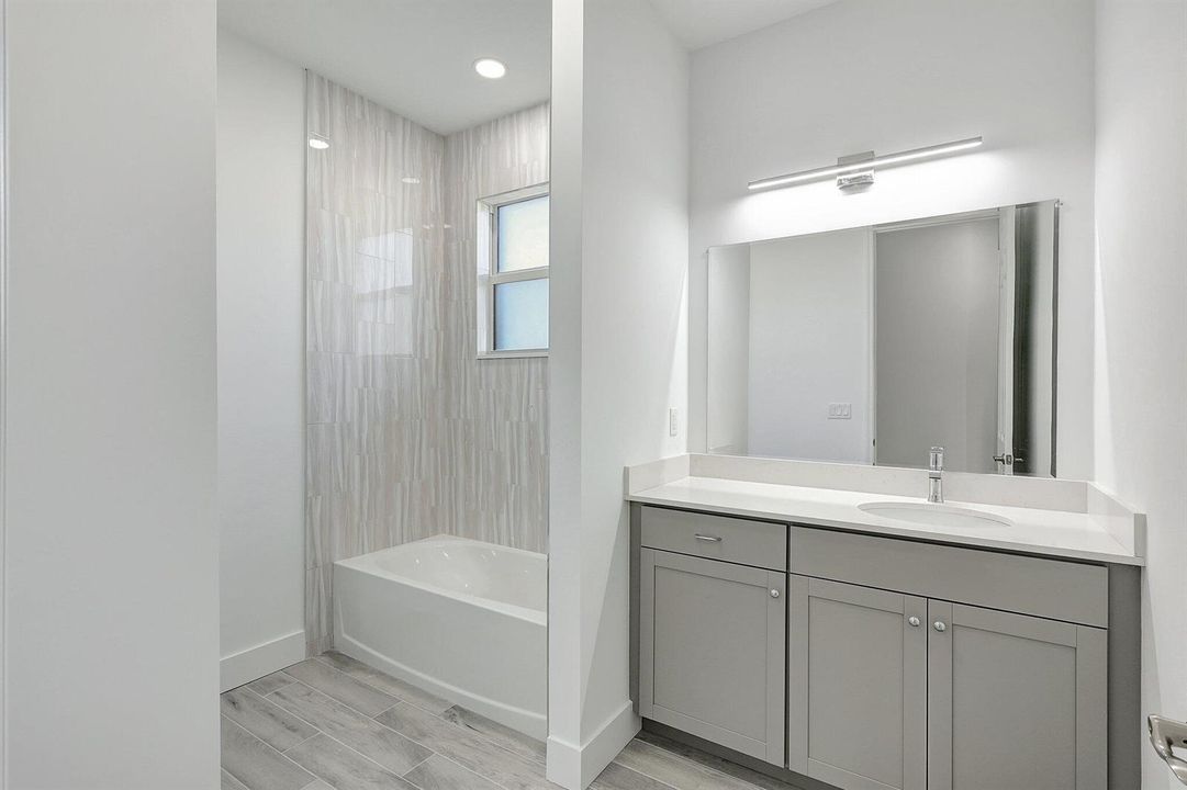 35-web-or-mls-5P1A6742