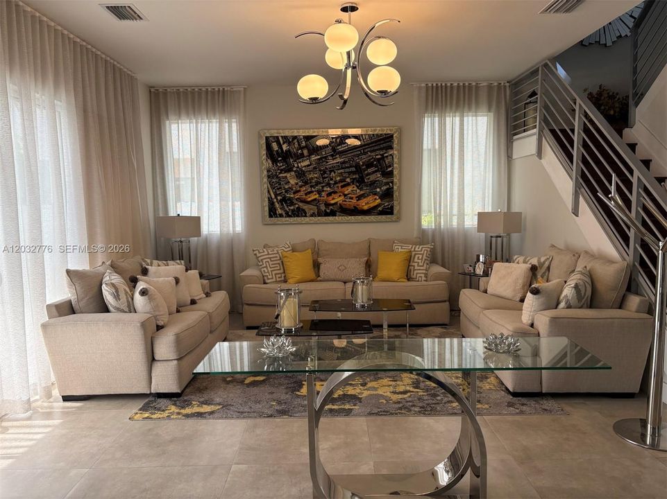 En Venta: $1,800,000 (5 camas, 5 baños, 3690 Pies cuadrados)