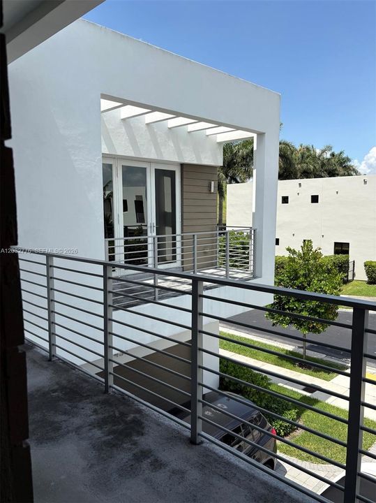 En Venta: $1,800,000 (5 camas, 5 baños, 3690 Pies cuadrados)