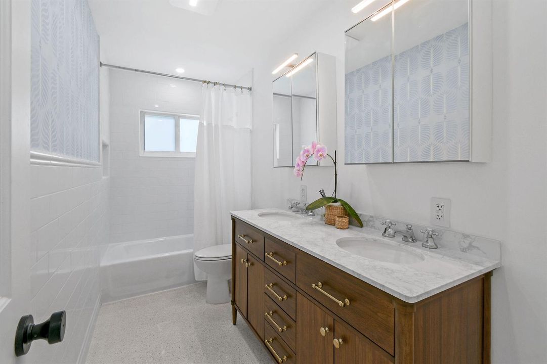3315NE31stAve(63)