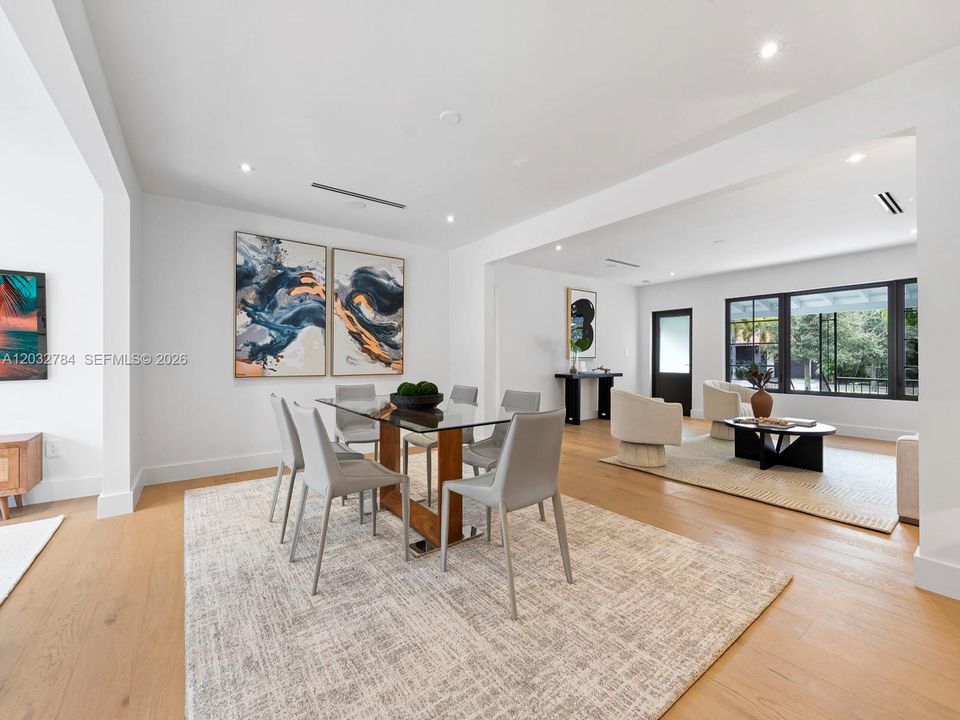 For Sale: $2,292,000 (4 beds, 3 baths, 2237 Square Feet)