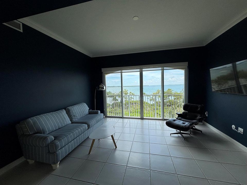 fla Room