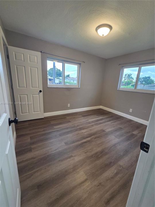 For Rent: $4,114 (4 beds, 3 baths, 1319 Square Feet)
