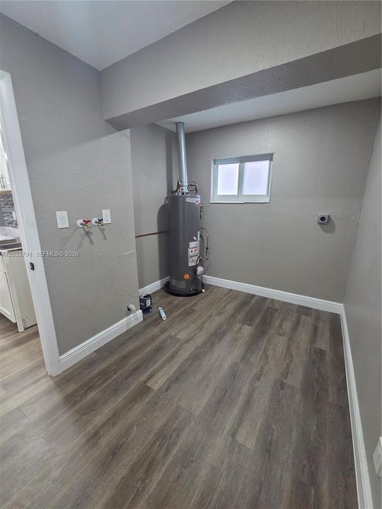 For Rent: $4,114 (4 beds, 3 baths, 1319 Square Feet)