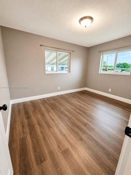 For Rent: $4,114 (4 beds, 3 baths, 1319 Square Feet)