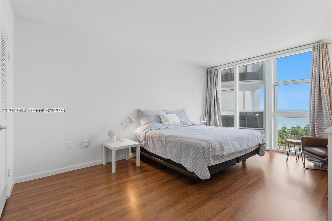 For Rent: $7,000 (2 beds, 2 baths, 1056 Square Feet)