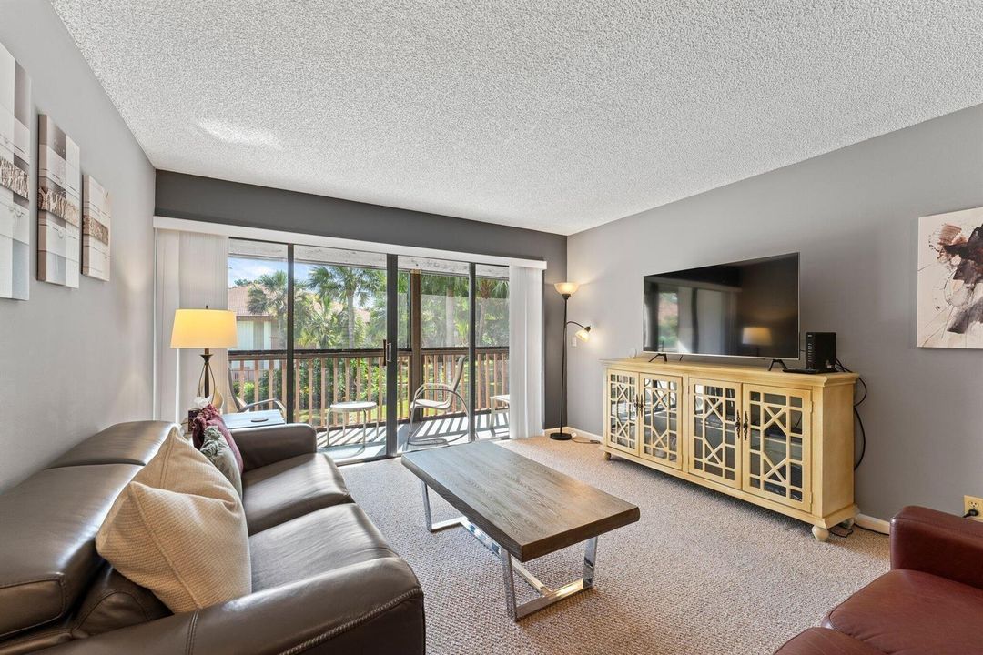 022-433BrackenwoodLnN-PalmBeachGardens-S