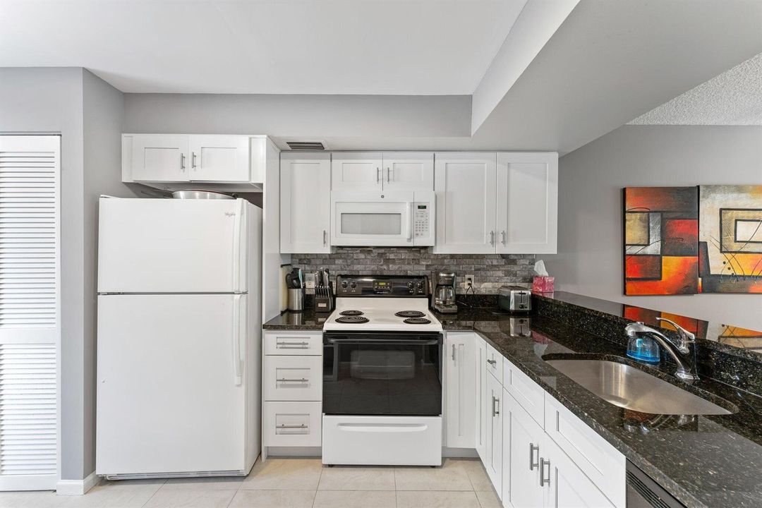 009-433BrackenwoodLnN-PalmBeachGardens-S