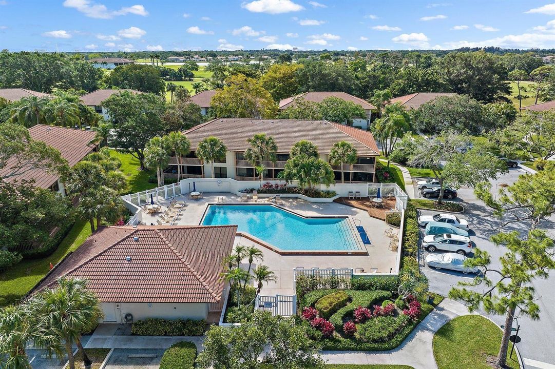 042-433BrackenwoodLnN-PalmBeachGardens-S