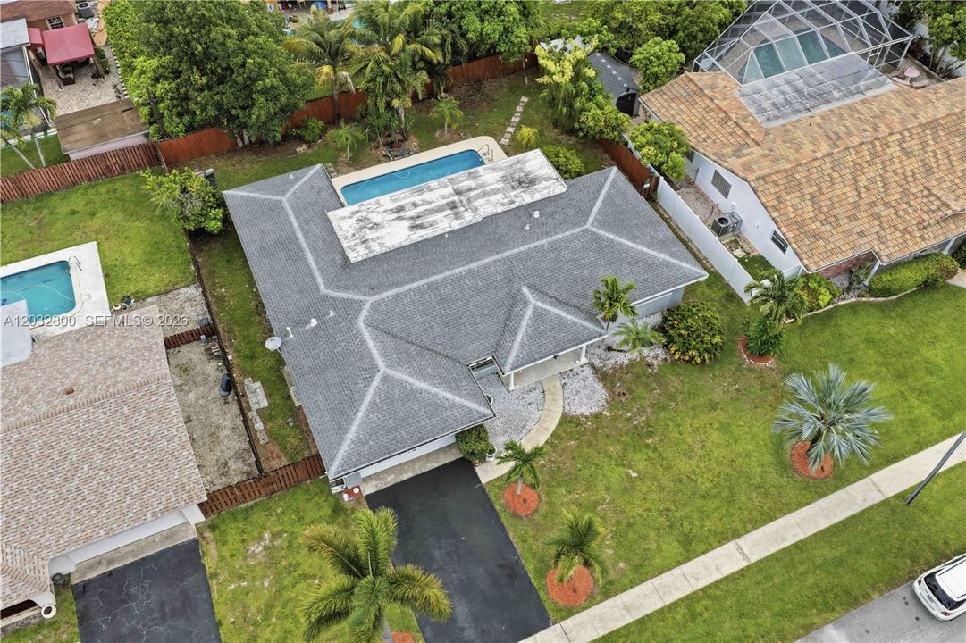 En Venta: $629,000 (3 camas, 2 baños, 1724 Pies cuadrados)