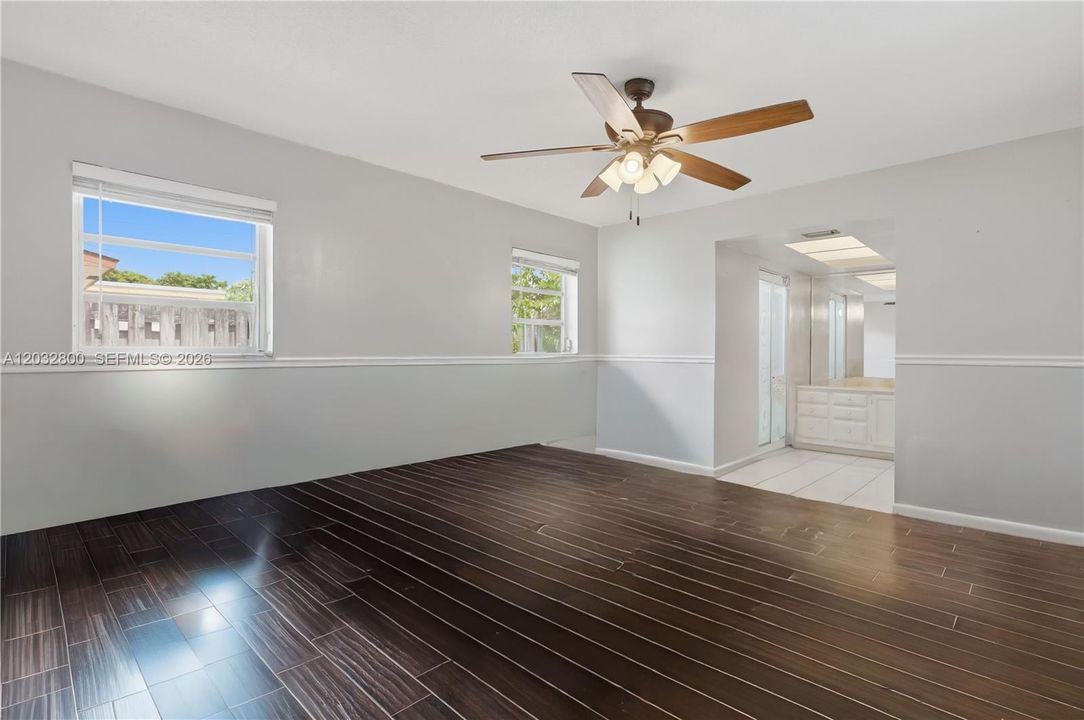 En Venta: $629,000 (3 camas, 2 baños, 1724 Pies cuadrados)